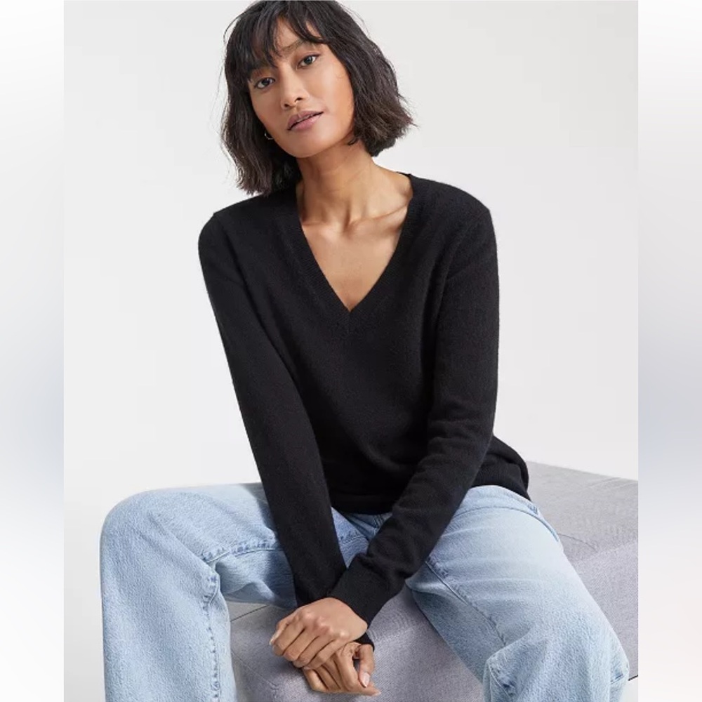Cashmere sweater